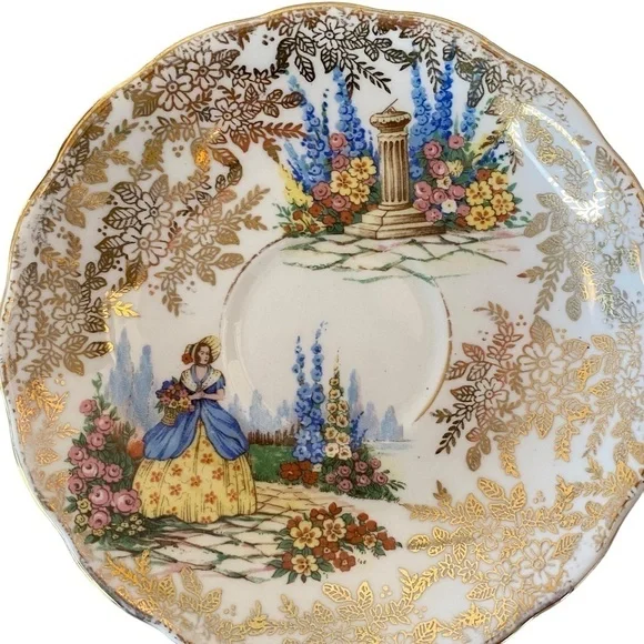 Vintage Colclough Bone China Teacup and Saucer, Pattern 6780 - Picture 6 of 13